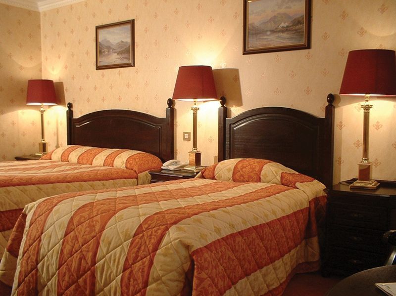Citywest Hotel Saggart Kültér fotó